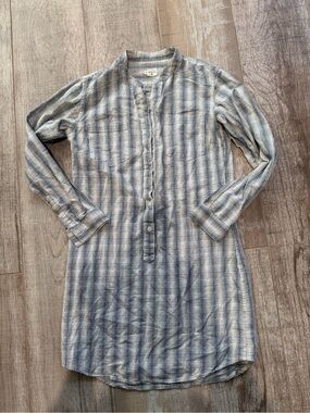Bridge & Burn navy plaid long sleeve dress